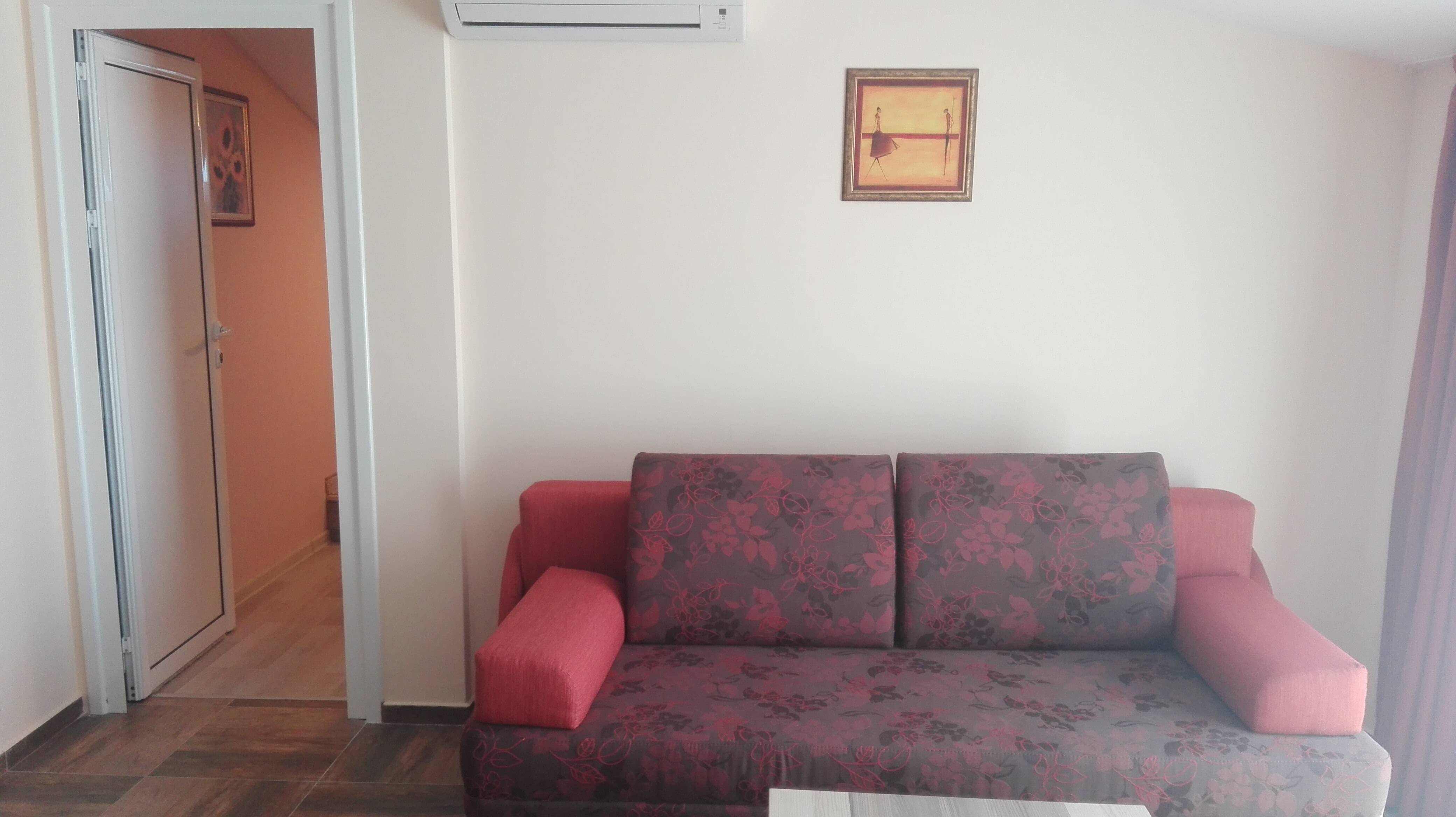 Image from Apartment 6